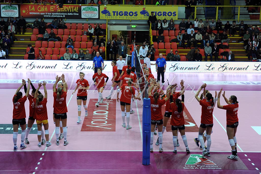 Yamamay-Igor NO (02)